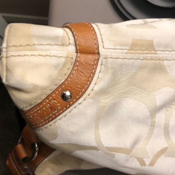 COACH Y2K Cream colored shoulder bag w/leather handle - Picture 7 of 9